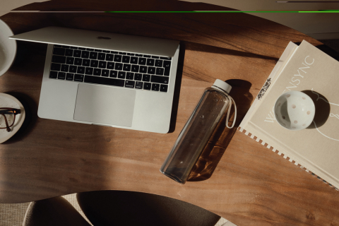 Sticlă de apă Arch cu design elegant, 550 ML [2]