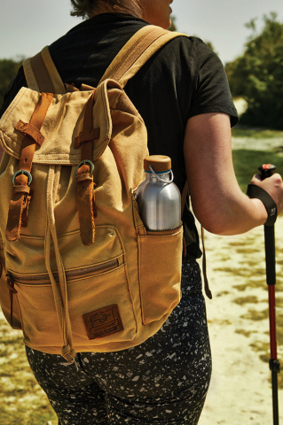 Sticlă din oțel inoxidabil Black+Blum – 600 ml [11]