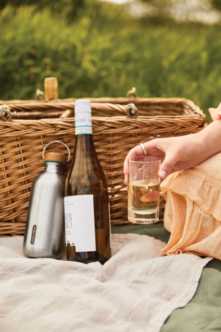 Sticlă din oțel inoxidabil Black+Blum – 600 ml [15]