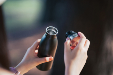 Sticlă reutilizabilă din inox reciclat – 500 ml [8]