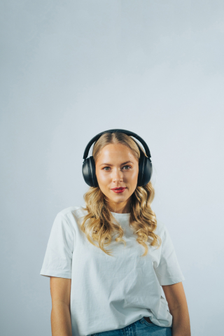 Urban Vitamin Cupertino RCS rplastic ANC headphone [25]