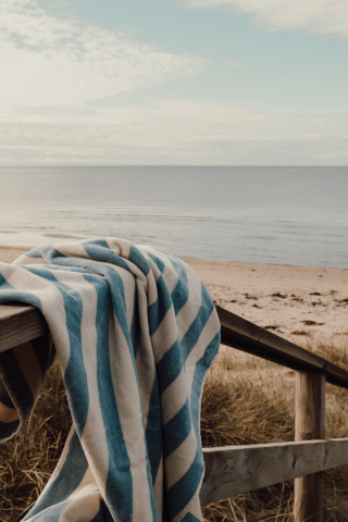 VINGA Lagoa GRS beach towel [2]