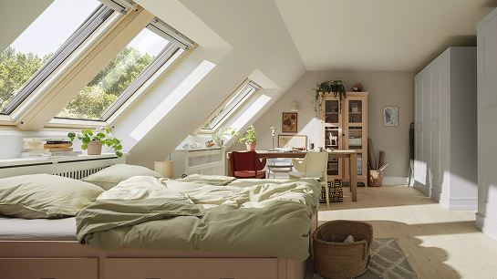 Ferestre de mansardă VELUX Standard cu acționare manuală