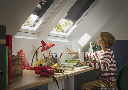 Întrerupător simplu de perete