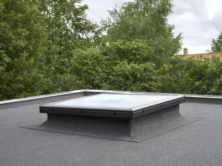 Fereastra VELUX cu protectie din sticla plata [1]