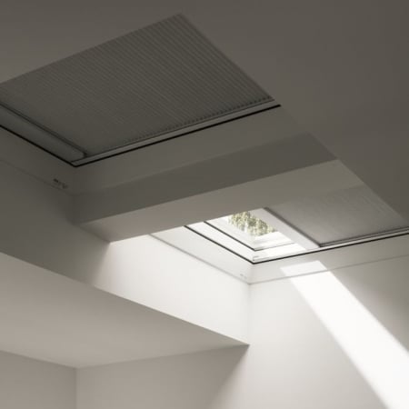 Rulou plisat opac pentru ferestre acoperis tip terasa VELUX [4]