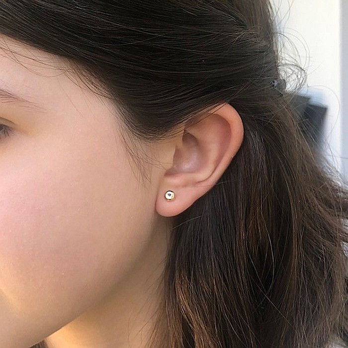 Cercei de aur alb 9k cu Safir bebelusi nou nascuti 4.5 mm [3]