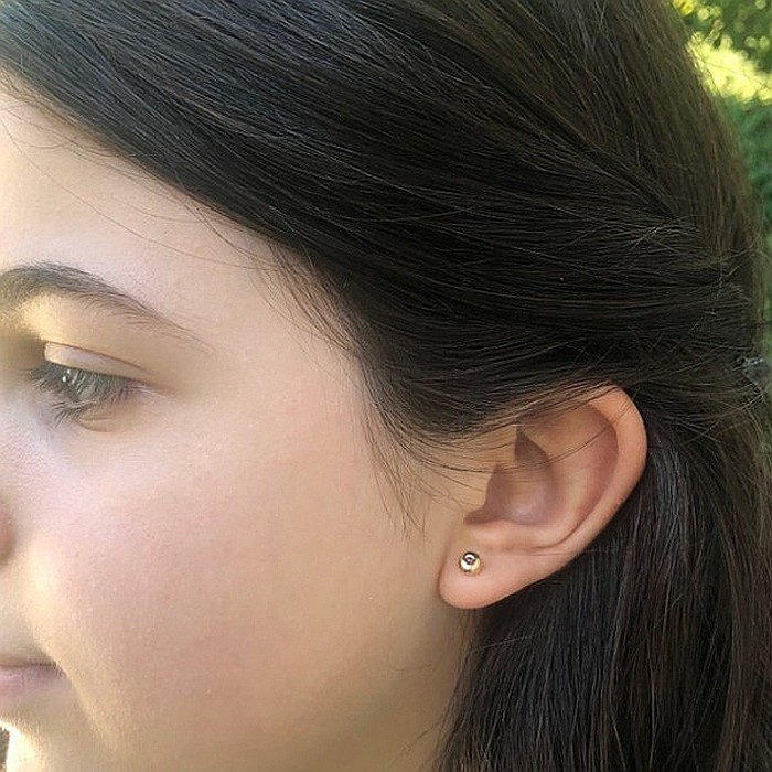 Cercei din aur alb 14k bebelusi si nou nascuti rotunzi cu Smarald [2]