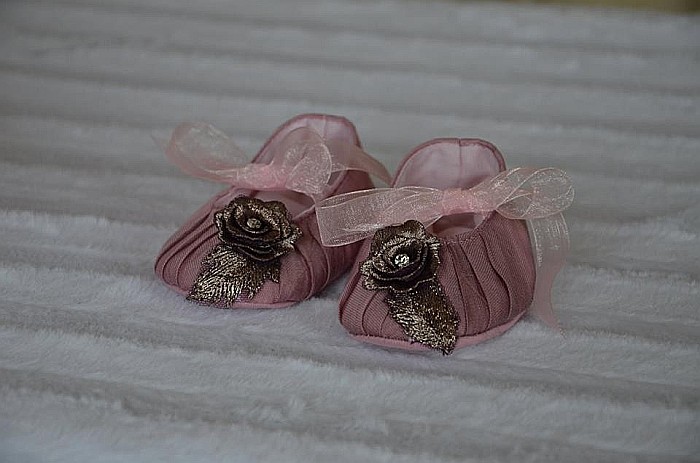Rochita roz de botez fete fetite penru vara, Florenta- set vesel cu organza si tull, 3 piese [5]