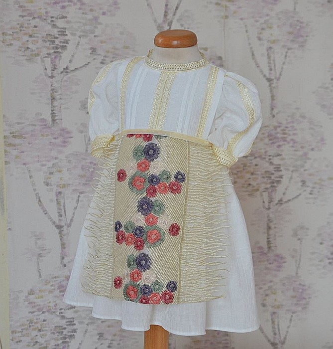 Rochita traditionala bebe botez pentru vara, Cosite Aurii [3]