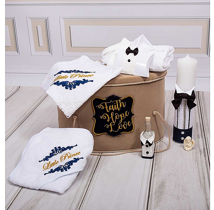 Set costumas, lumanare si trusou de botez Little Gentleman [10]