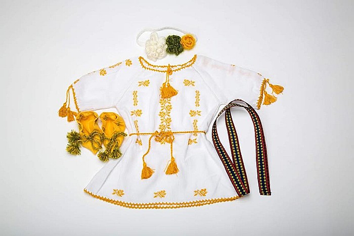 Set traditional popular de botez fetite, Constanta [2]