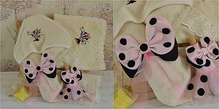 Trusou botez fete roz pentru biserica Minnie [2]