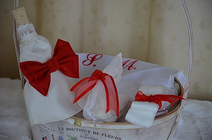 Trusou botez fetite fete pentru biserica SOFIA [2]