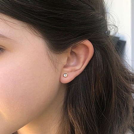 Cercei de aur alb 9k cu Safir bebelusi nou nascuti 4.5 mm [2]