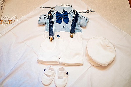 Costum botez baiat pentru vara bleu ROBY, din bumbac, camasa tip body, 6 piese [1]