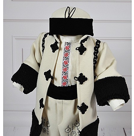 Costum popular de botez baieti iarna, Pintea [2]