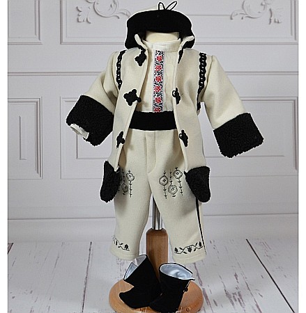 Costume Botez - Costum popular de botez baieti iarna, Pintea