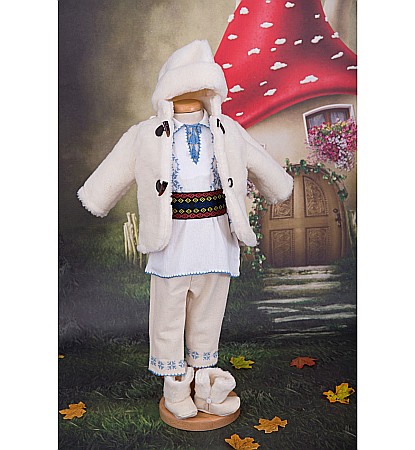 Costume Botez - Costum traditional botez baieti toamna-iarna cu cojoc Micul Romanas