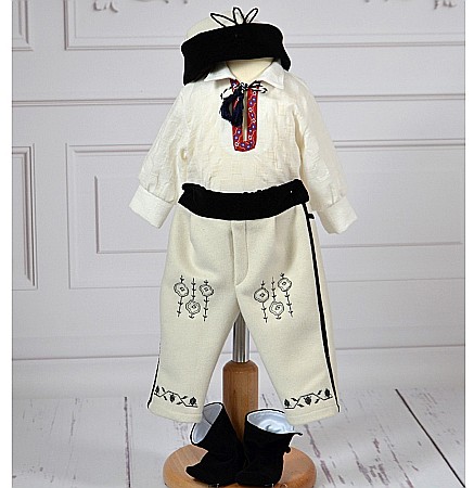 Costume Botez - Costum traditional de botez baieti iarna, Haiduc