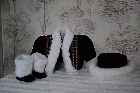 Costumas rochita traditionala botez fetite iarna CATRINA  popular cu ie, 6 piese [1]