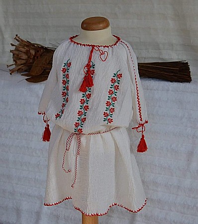 Rochite Botez - Ie populara traditionala de botez ANCUTA