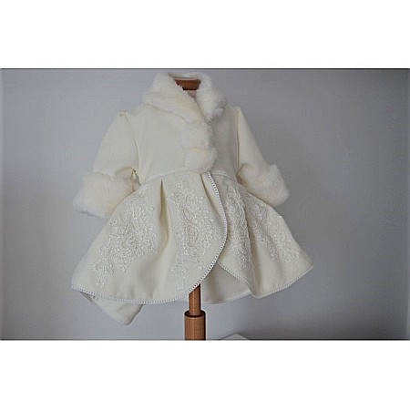 Palton alb-ivoire de botez bebelusi fetite BEIGE Toamna-Iarna ocazii speciale, 3 piese [1]