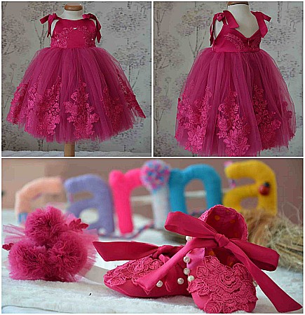 Rochita botez bebe roz pentru vara CARINA - set elegant tull si dantela fucsia ocazii speciale, 3 piese [6]