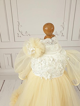 Rochita Botez Fete de vara cu dantela galbena, Letizia [3]