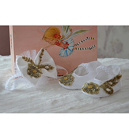 Rochita botez vara alba SOLEIL - set elegant matase alba si dantela aurie, 3 piese [1]