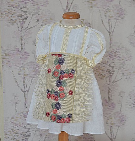 Rochita traditionala bebe botez pentru vara, Cosite Aurii [2]