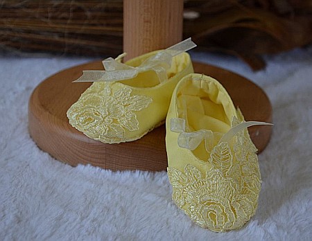 Rochite botez fetite vara SUNSHINE- set de vara tull galben si dantela, 3 piese [2]