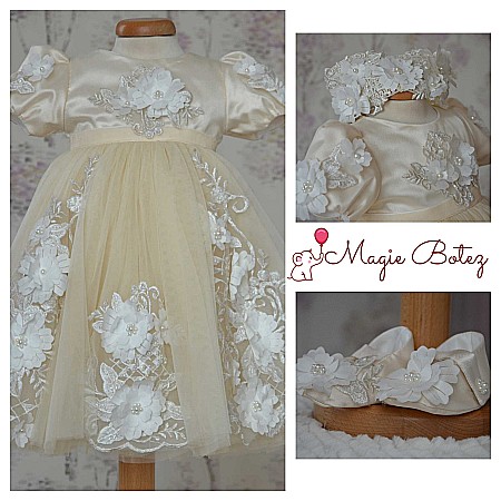 Rochite Botez - Rochite de botez fetite bej de vara cu dantela 3D, eleganta si suava, 3 piese, CLAUDE