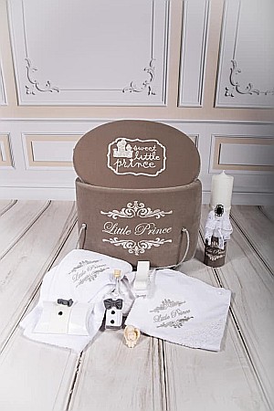 Set complet costumas, lumanare si trusou de botez Julian [7]