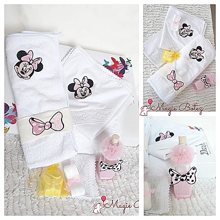 Trusou botez fetita biserica Minnie Bow