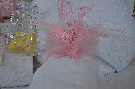 Trusou botez fetite Pink brodat si personalizat [2]