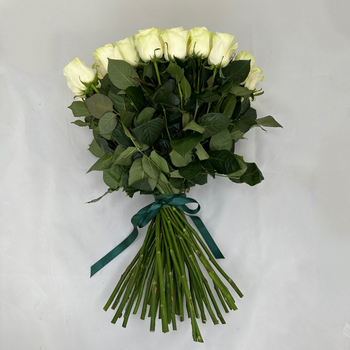 Buchet 45 Trandafiri Albi [3]