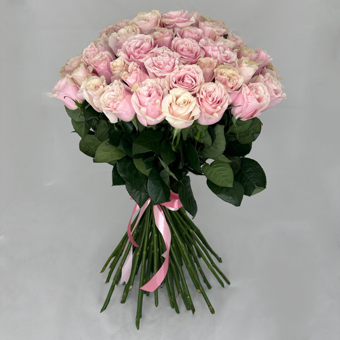 Buchet 77 Trandafiri Roz [1]