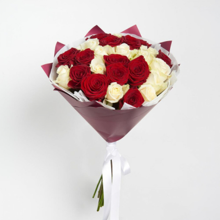 Buchet  25 Trandafiri Rosii si Albi [1]
