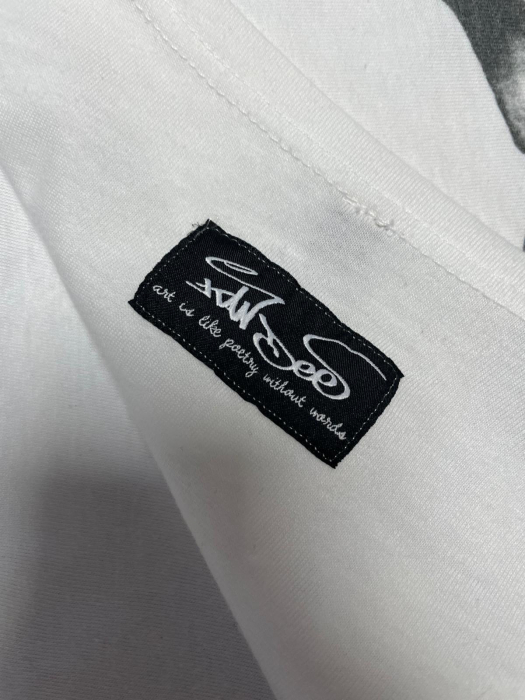 Tricou                           L [3]