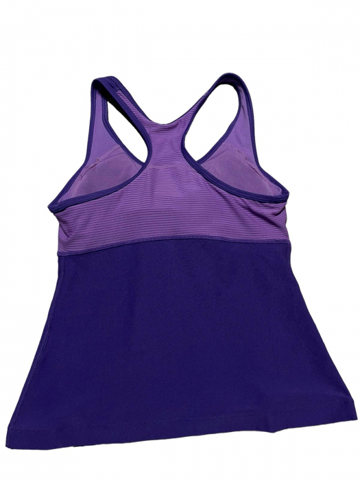 Nike maiou                   S [2]