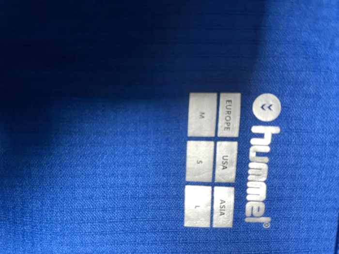 Hummel bluza                           M [3]