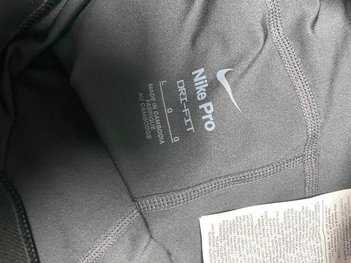 Nike pantaloni scurti                            M/L [3]