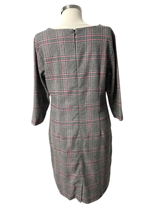 Charles Robertson rochie                   L [2]