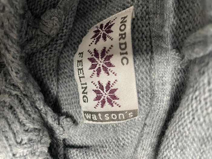 Watson's pulover                     M/L [3]