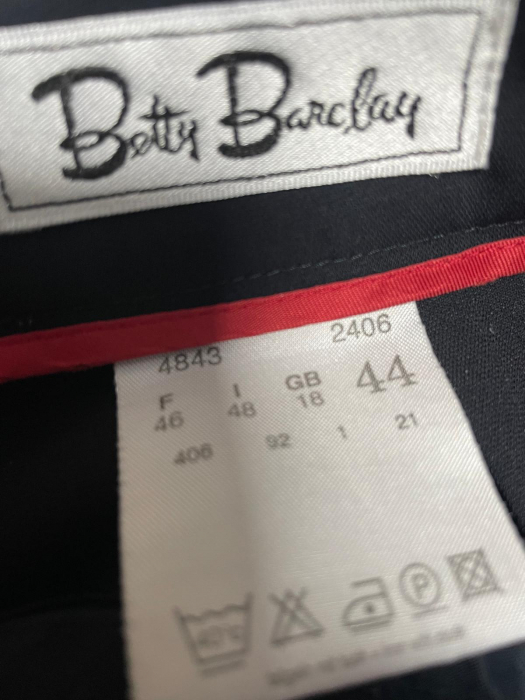 Betty Barclay pantaloni scurti                        XL [3]