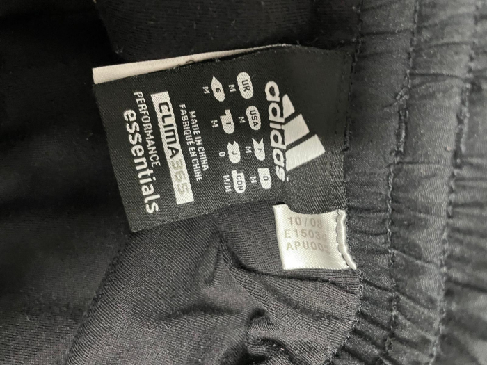 Adidas pantaloni                       L [3]