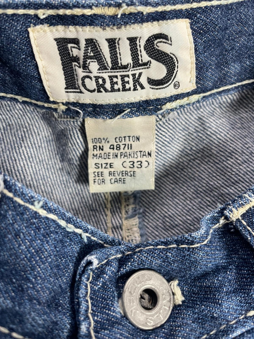 Falls blugi scurti                    M [3]