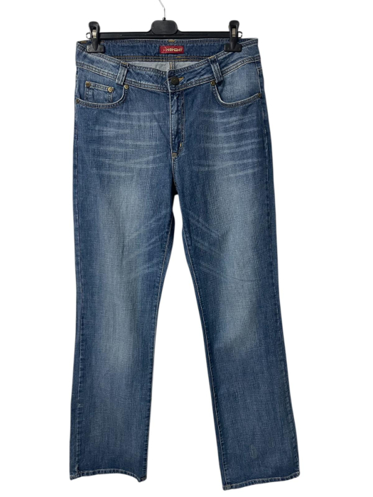 Moment blugi                         M [1]