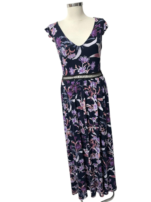 Laura Scott rochie                        M [1]